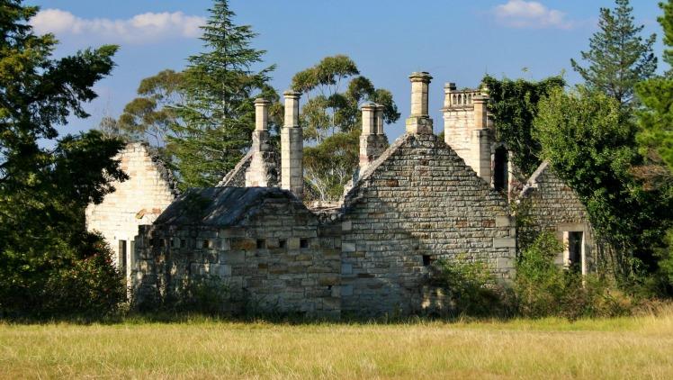 Most viewed homes of the week: From crumbling Melbourne cottage to 'floating' Byron stunner 