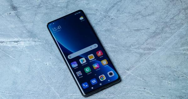 Xiaomi's 12 Pro Has Blisteringly Fast 120W Charging, Powerful Specs