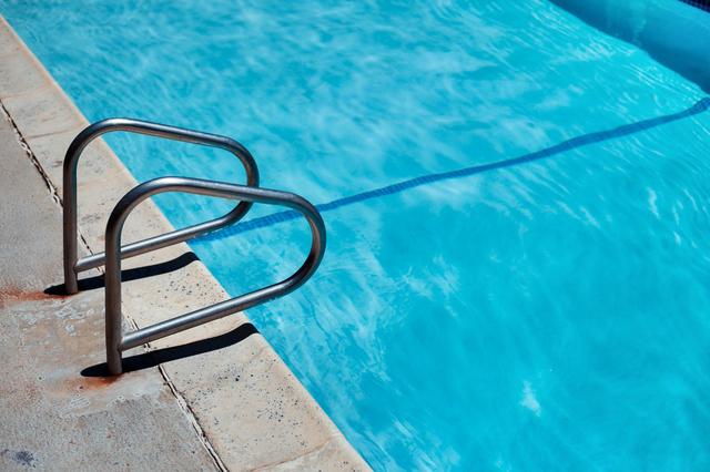 Chlorine shortage leads to price increases for swimming pool owners after factory fire