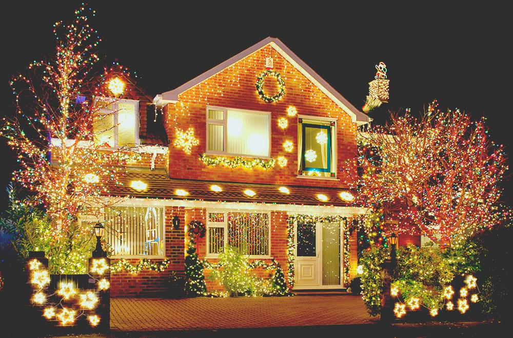 10 solar Christmas lights for a cheaper, more eco-friendly display
