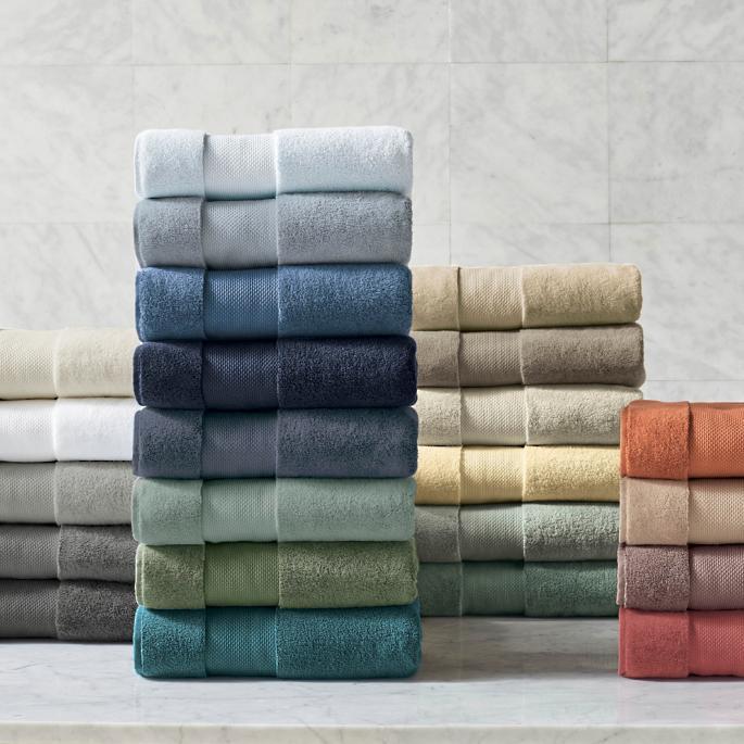 20 Soft, Fluffy Bath Towels That Feel as Luxurious as They Look