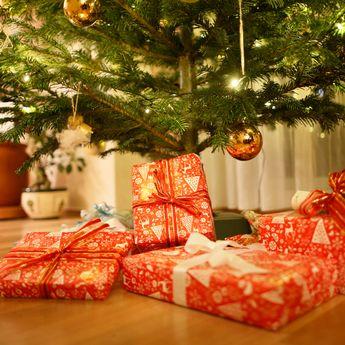 Can you recycle Christmas wrapping paper? Biggest wrapping mistakes, according to expert 