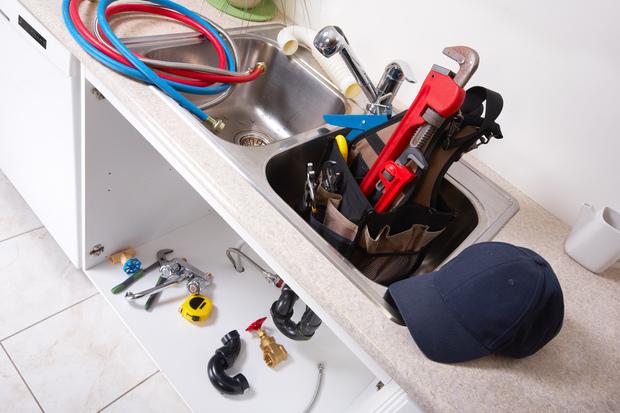 DIY Fixes for Your Apartment: How to Unclog All Types of Drains 