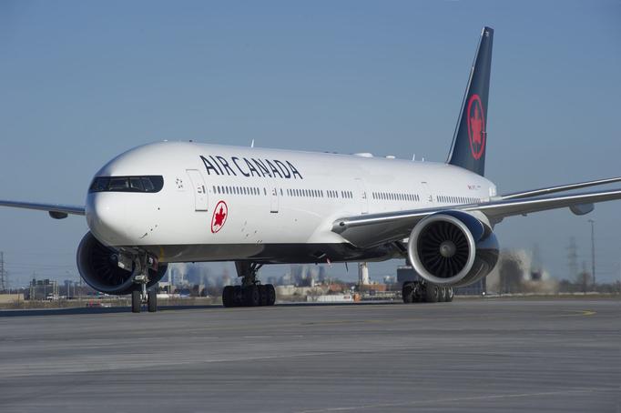 Air Canada Trying to Secure Release of Pilots Detained in Hong Kong Over Positive COVID-19 Test