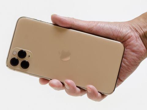 超広角+広角+望遠トリプルカメラ搭載の上位モデル! 「iPhone 11 Pro Max」