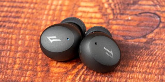 The 1More ComfoBuds Mini wireless earbuds are small but mighty