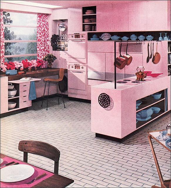 Fans of retro kitchens and bathrooms get a kick out of kitsch