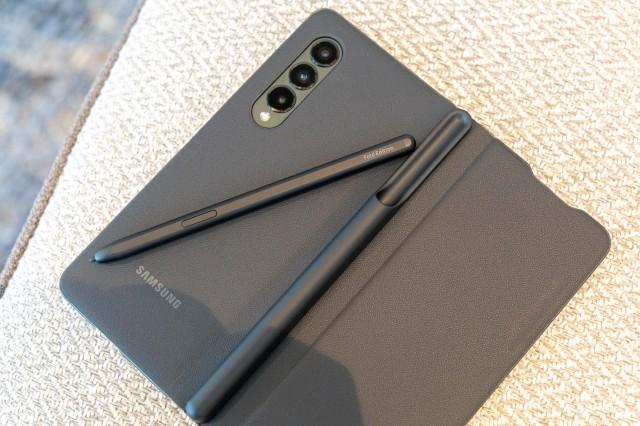 Report: Samsung Galaxy Z Fold4 to feature built-in S Pen