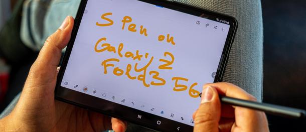 Report: Samsung Galaxy Z Fold4 to feature built-in S Pen 