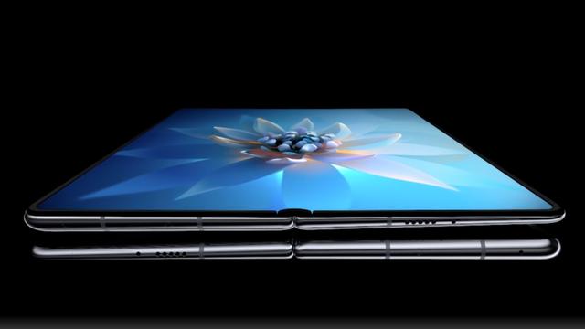 Huawei's Mate X2 foldable takes a page out of Samsung's book 