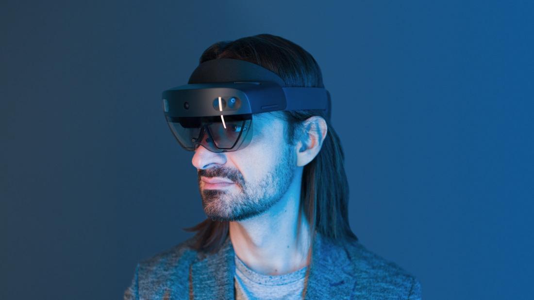 マイクロソフト、「HoloLens 3」開発を中止との報道