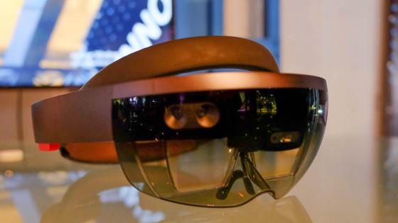 マイクロソフト、「HoloLens 3」開発を中止との報道 