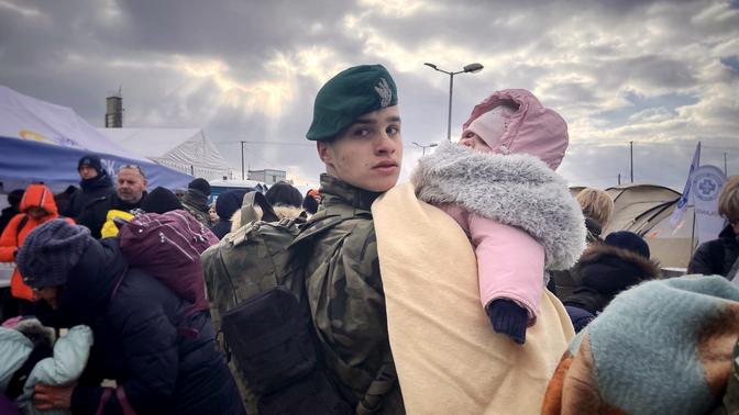 Refugees from other wars see themselves in fleeing Ukrainians