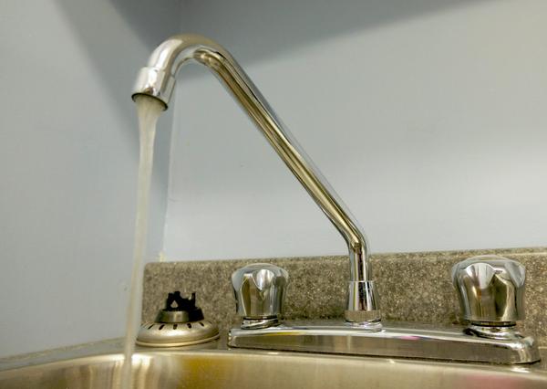 Iqaluit’s water safe to drink, says Nunavut government