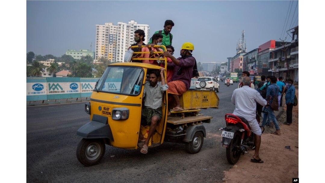 Gurugram to get 90 traffic signals, work to begin in next two months 