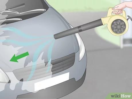 How To Dry Your Car the Right Way 