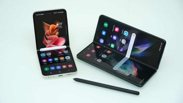 Samsung’s Galaxy Z Flip 3 is the foldable to beat