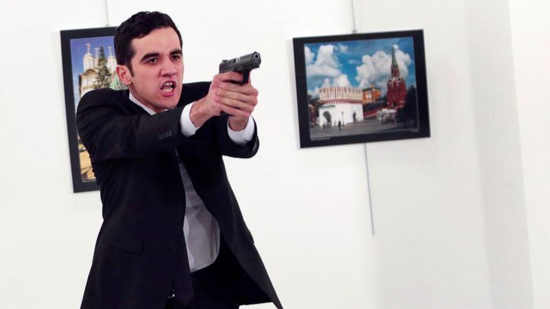 Locked iPhone 4s recovered from man who killed Russian ambassador in Turkey [Update] Guides