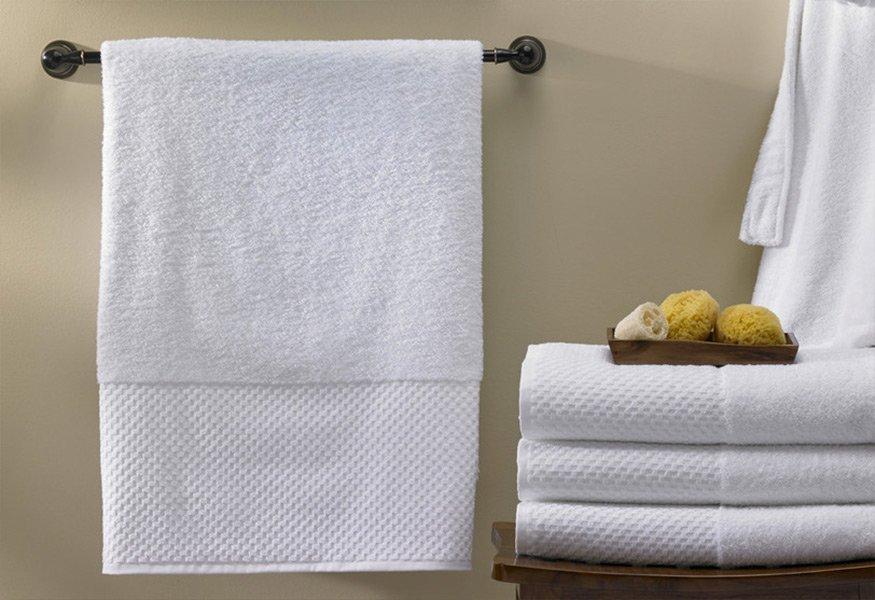 There's A Crucial Difference Between Bath Sheets and Bath Towels