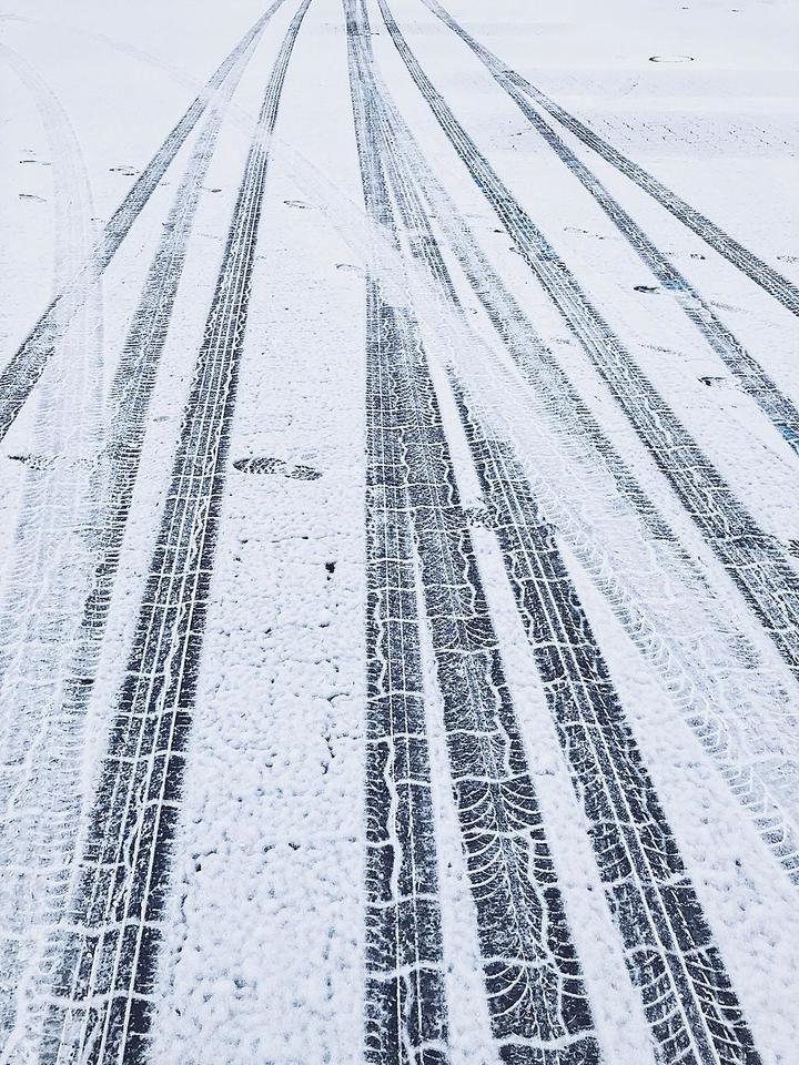 Warning: Wet, Wintry Weather Whirled Wheels in Waves Wednesday 