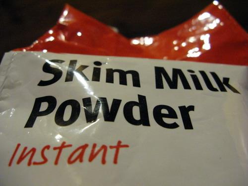 Paint a Room and Wash Your Face: More Uses For Powdered Milk Than You Ever Imagined 