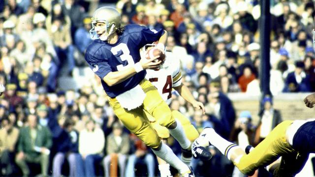 How Joe Montana injury led to iconic 'Rudy' Notre Dame moment | RSN