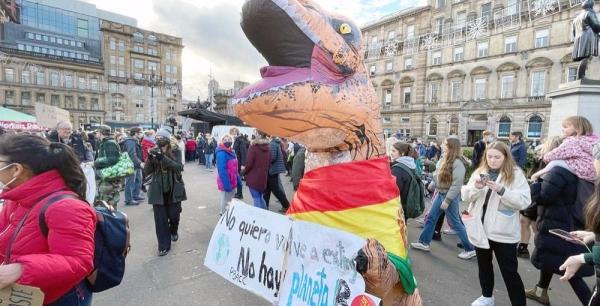COP26: Thousands of young people take over Glasgow streets demanding climate action