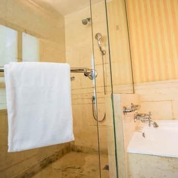 Three foolproof ways to clean and shine your shower screen door 