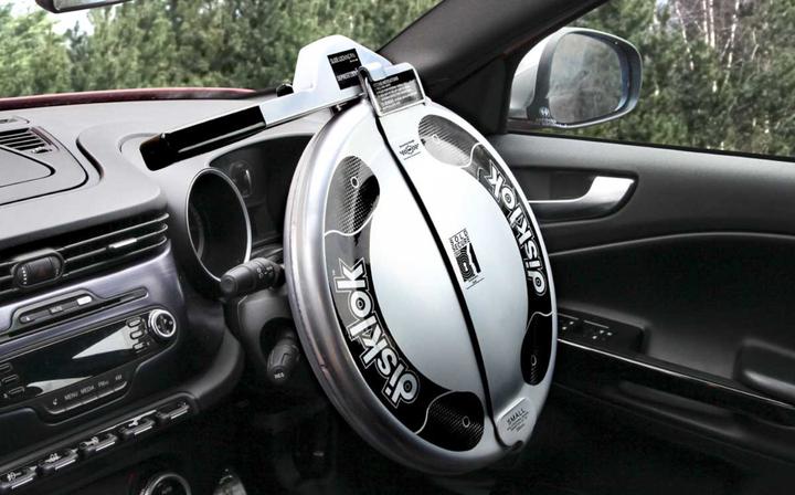 Best Steering Wheel Locks: No Theft Turn 