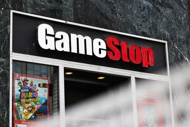 GameStop Stock Is Dropping After Earnings. Its ‘Customer-Obsessed’ Strategy Underwhelmed.