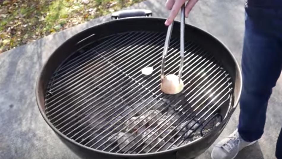 Why You Should Be Cleaning Your Grill with an Onion 