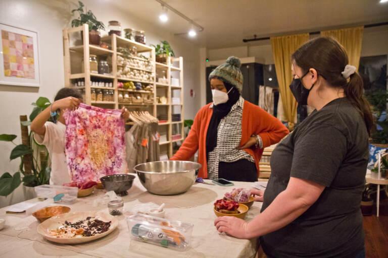 ‘Magical things’ can happen through fiber arts at Fishtown’s newest shop
