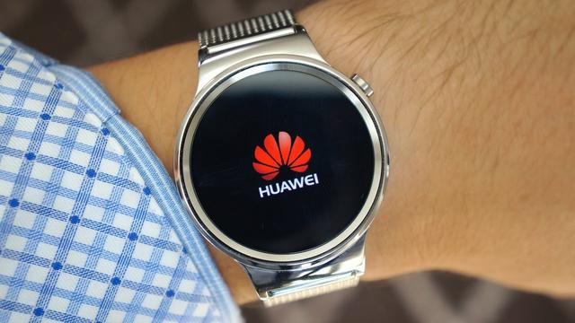 Putting the Smart in Smartwatch 