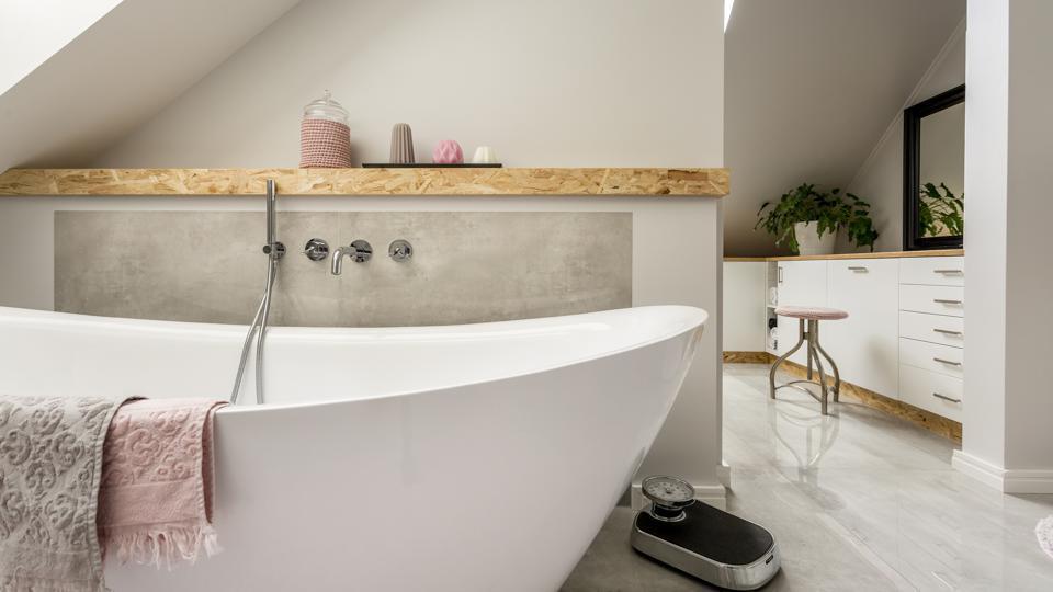 How Much Does a Bathroom Remodel Cost? Plus How to Save on a Bathroom Renovation Are you a home owner? 