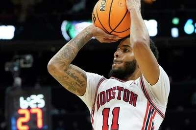 Edwards scores 25 to power Houston past UAB in NCAA opener 