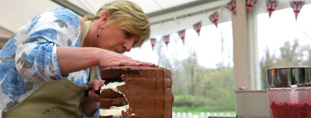What The Cameras Don't Show You On Great British Bake Off 