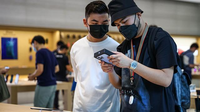 iPhone update allows users with masks to unlock phones with Face ID: Here’s how