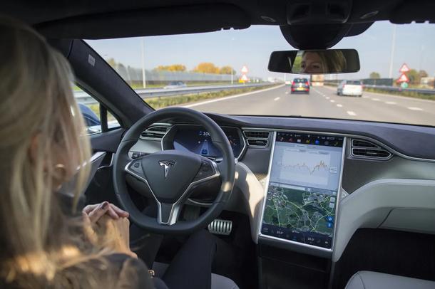 Tesla to Disable Videogame Plays in Moving Cars Following Safety Probe