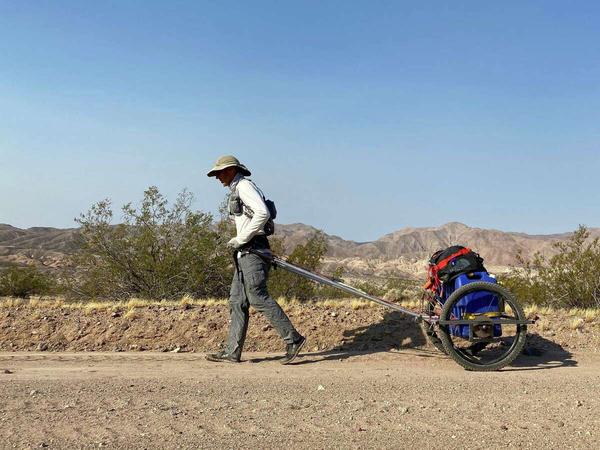 Roland Banas Completes First Summer Crossing of Death Valley