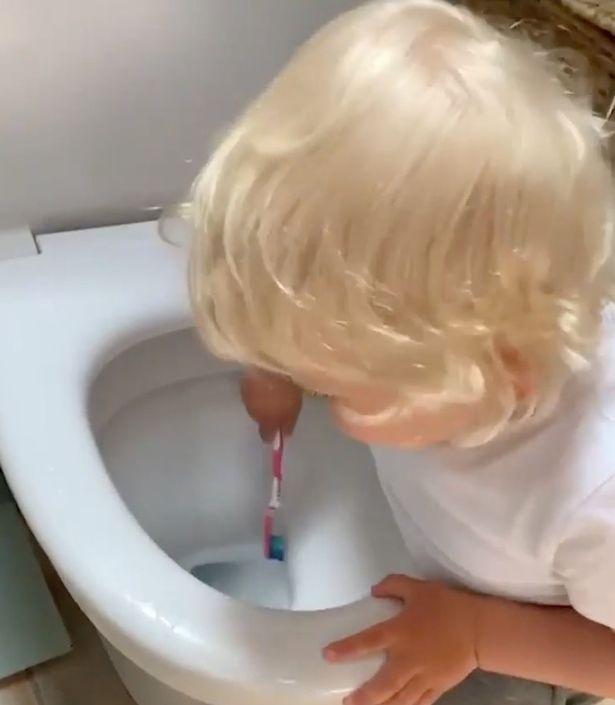 Horrified mum realises her toddler has been cleaning the loo with her toothbrush