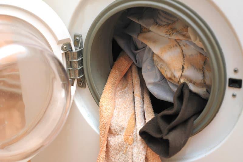This big laundry mistake could be ruining your towels 
