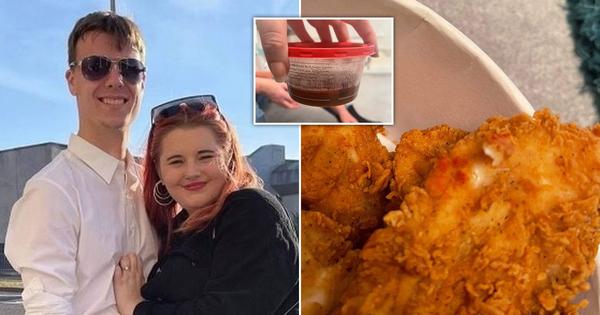 Couple furious as £30 KFC order arrives covered in gravy with 'lipstick on it' 