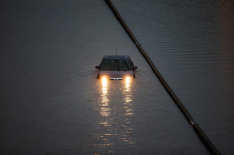 Canadian politicians won't be able to ignore climate change in 2022 