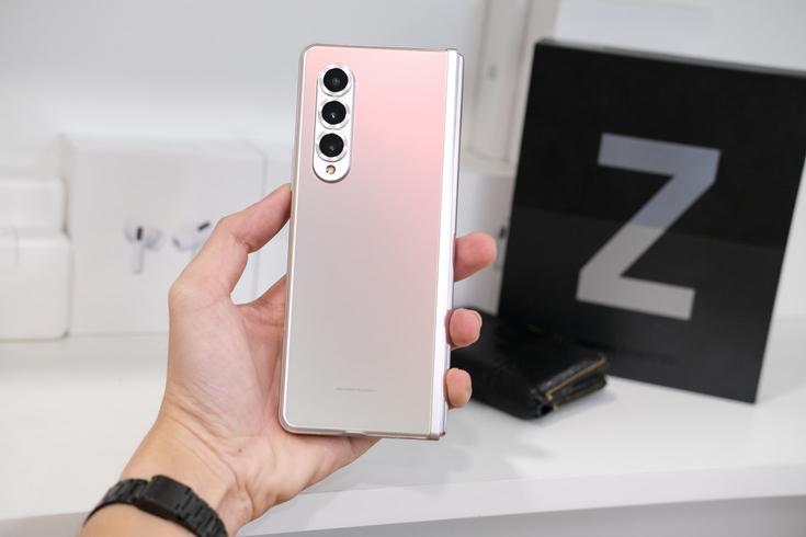 Samsung Galaxy Z Fold4 prototypes: New display format and a greatly improved under-display camera tipped to be making their way to Galaxy Z Fold3 successor
