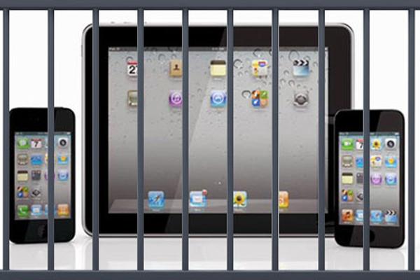 10 Pros and Cons of Jailbreaking Your iPhone or iPad 