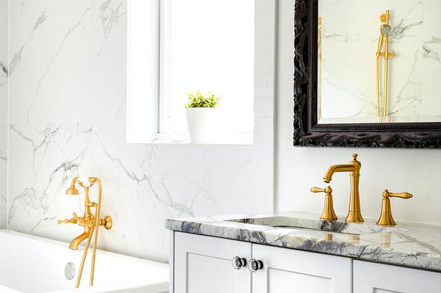 Bath hardware makes a stylish splash 