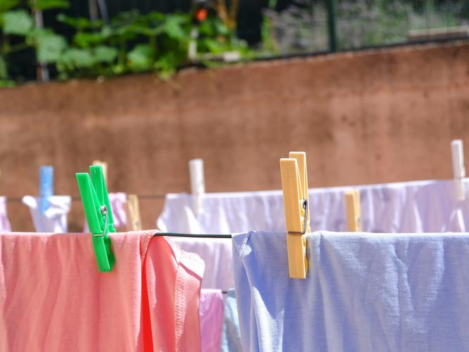 Your Laundry Sheds Harmful Microfibers. Here’s What You Can Do About It. 