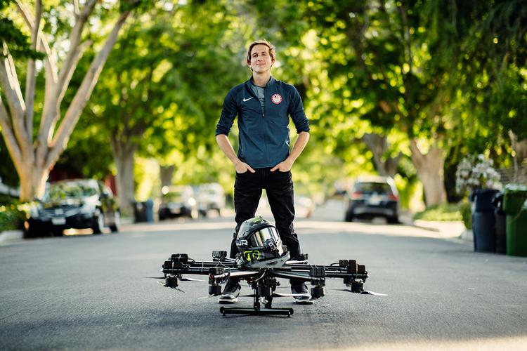 New Insta360 video documents Hunter Kowald’s creation of the Green Goblin-esque SkySurfer hoverboard 