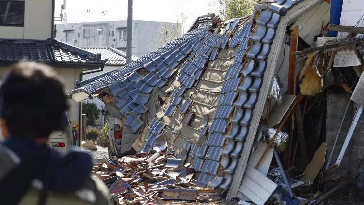 Four dead after powerful Japan quake rattles east coast 
