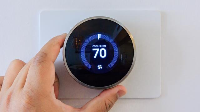 Save  on the Google Nest thermostat and get a free smart plug, too 